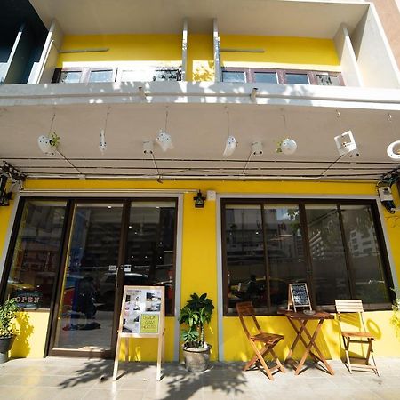 Oyo 480 Lemon Siam Hostel Bangkok Esterno foto