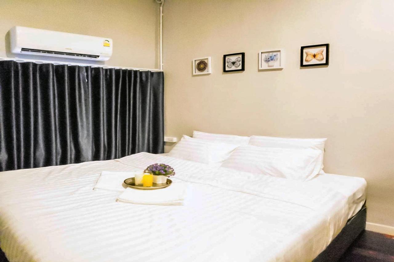 Oyo 480 Lemon Siam Hostel Bangkok Esterno foto